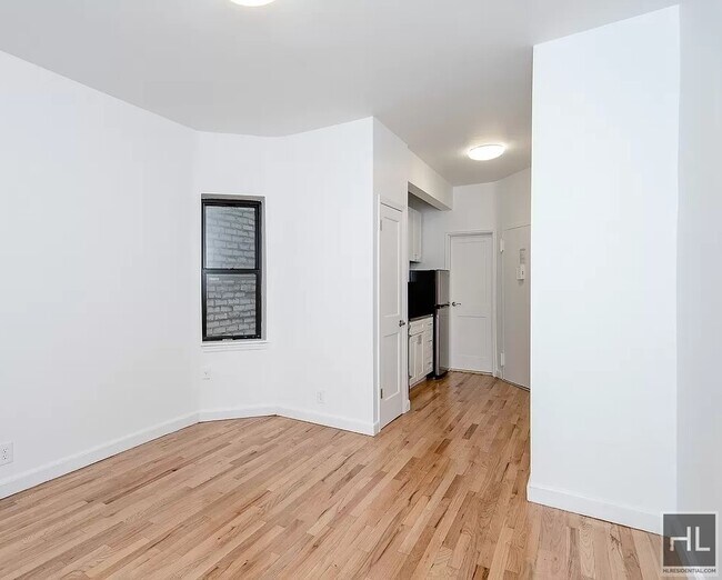 Building Photo - EAST 81 STREET