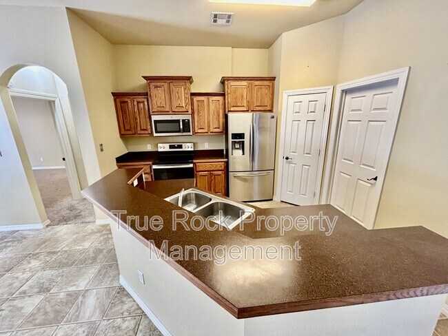 Foto del edificio - 1109 Emily Ln