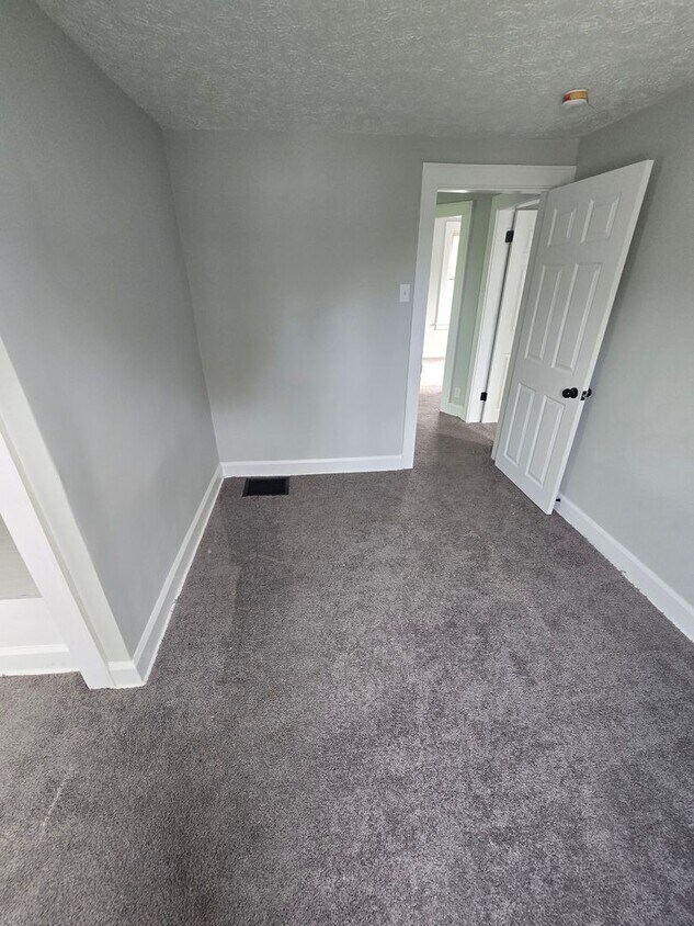Foto principal - 3 BEDROOM SINGLE FAMILY HOME