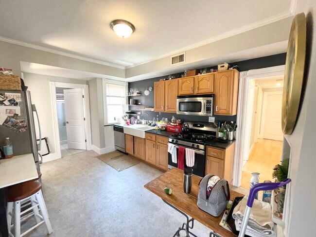 Foto del edificio - 24 Pond St