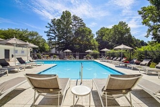 Building Photo - Brook Valley Apartment Homes