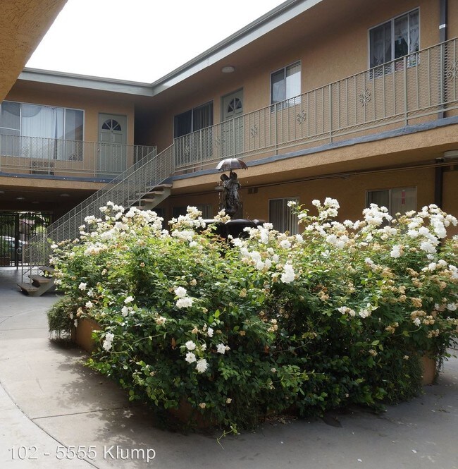 Building Photo - 5555 Klump Ave