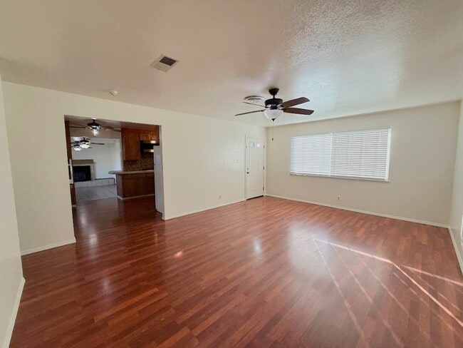 Foto del edificio - 3224 Erie Ave