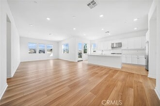 Building Photo - 111 Baluster