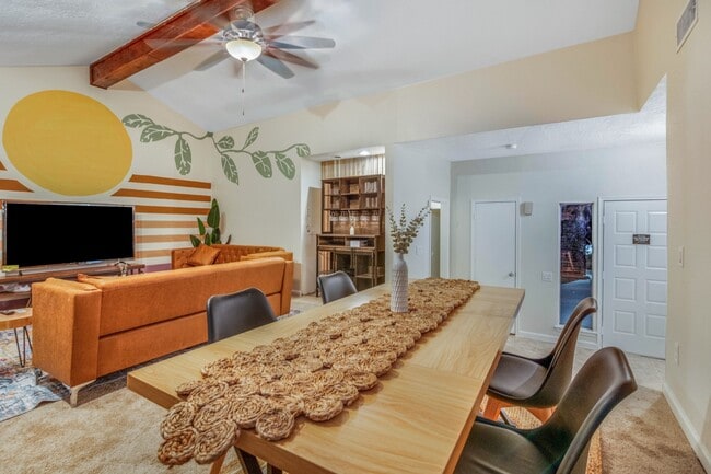 Foto del edificio - 2539 Jester Ln