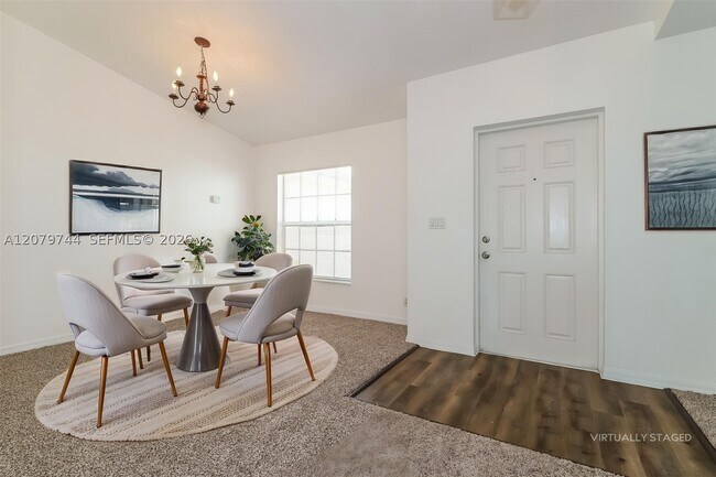 Foto del edificio - 2831 SE Hutchings Ave