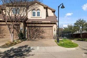 Building Photo - 14739 Stanford Ct
