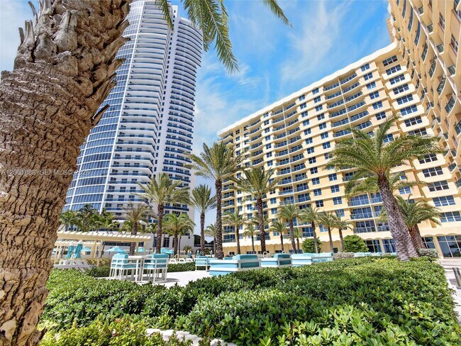 Foto del edificio - 2501 S Ocean Dr