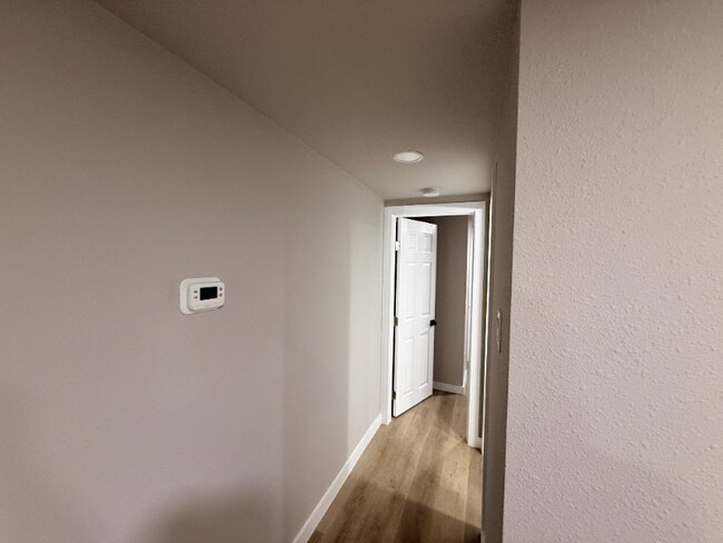 Foto del edificio - 5238 Pease St