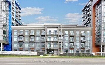 Building Photo - 450 Dundas St E