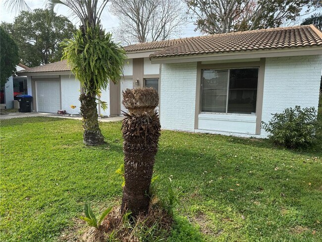 Foto del edificio - 10665 Whitman Cir