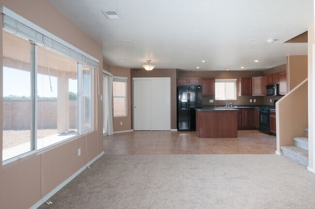 Building Photo - 10124 Calle Chulita NW