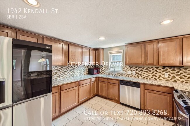 Foto del edificio - Charming Lakewood Home with Modern Ameniti...