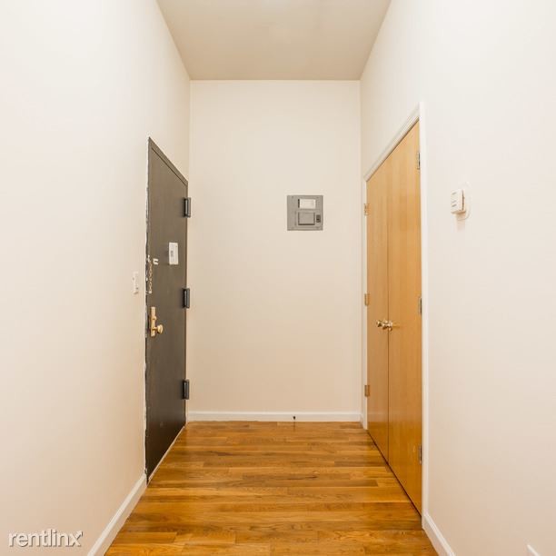 Building Photo - 154 Grattan St