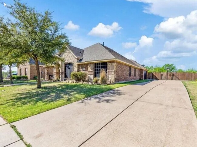 Foto del edificio - 1052 Lufkin Ln