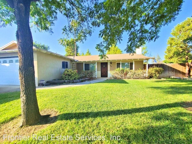 Building Photo - 3 br, 2 bath House - 4112 Charter Oaks Ave