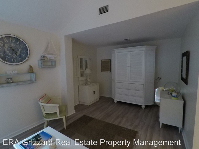 Building Photo - 2 br, 2 bath House - 311 East Tenth Avenue
