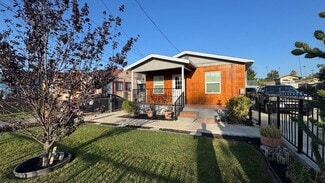 Building Photo - 3501-3503 Lifur Ave