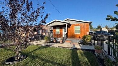 Building Photo - 3429 1/2-3503 Lifur Ave