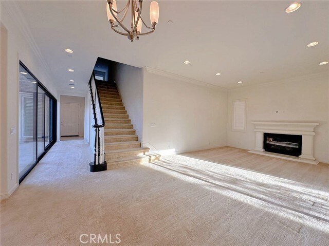 Building Photo - 10 Bellflower