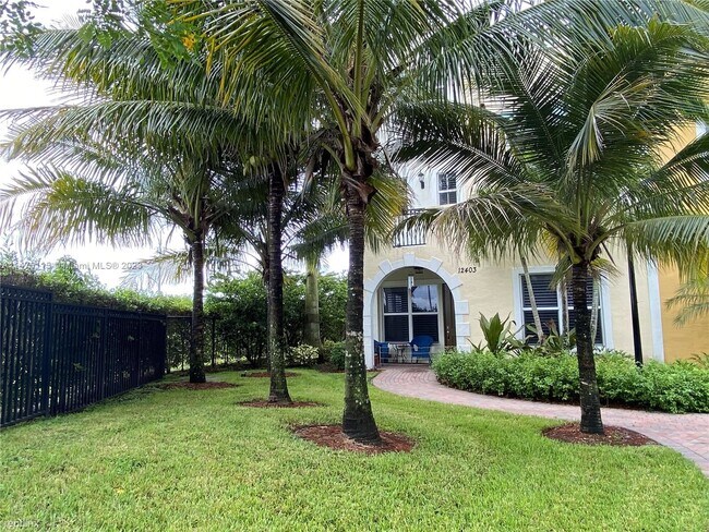 Building Photo - 3 br, 3.5 bath House - 12403 NW 18th Ct # ...