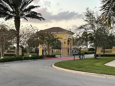 Foto del edificio - 12432 Arabella Dr