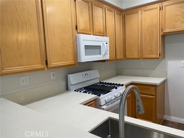 Foto del edificio - 105 Tierra Plano