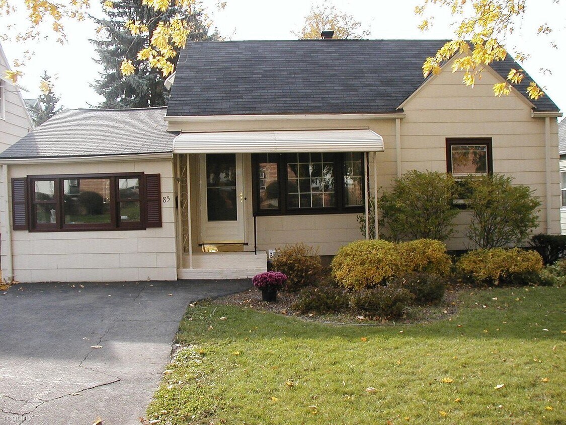 Foto principal - 3 br, 2 bath House - 85 Brighton Park