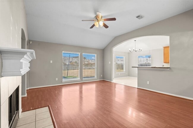 Building Photo - 12602 Stratford Heights Dr