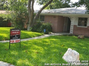 Primary Photo - 306 Teakwood Ln