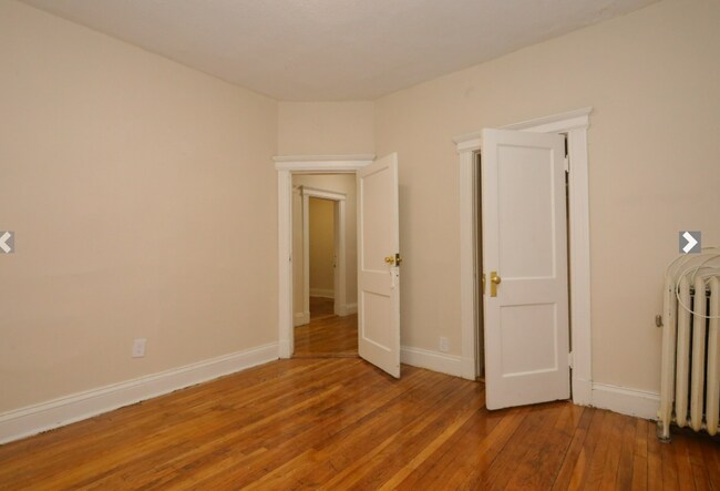 Building Photo - 78 Glenville Ave