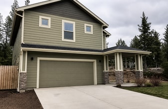 Building Photo - 61538 Aaron Way