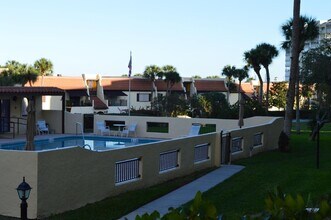 Building Photo - 115 Indian River Dr