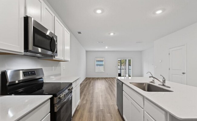 Foto del edificio - 6916 Golden Monarch Ave