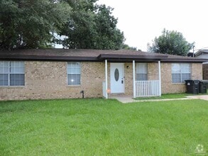 Building Photo - 7031 Redondo Dr