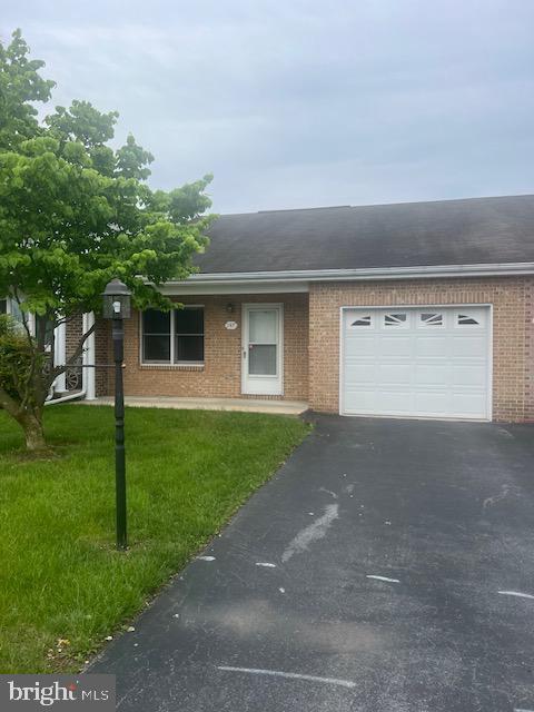 Building Photo - 147 Sunflower Dr