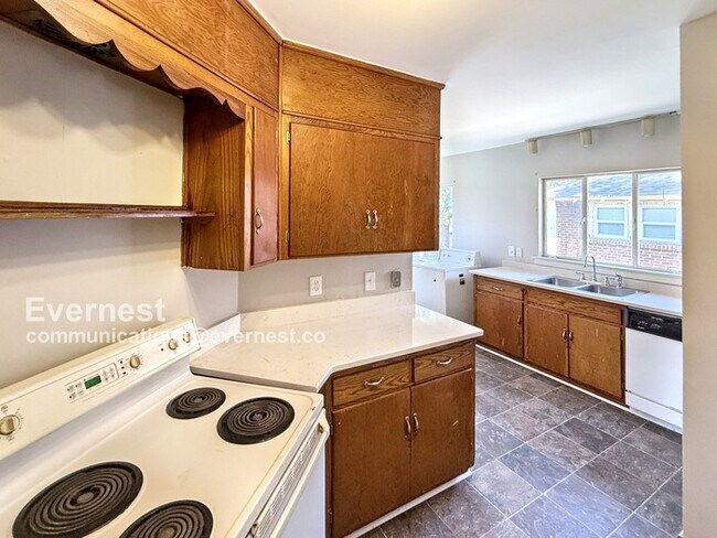 Foto del edificio - 1316 43rd St N