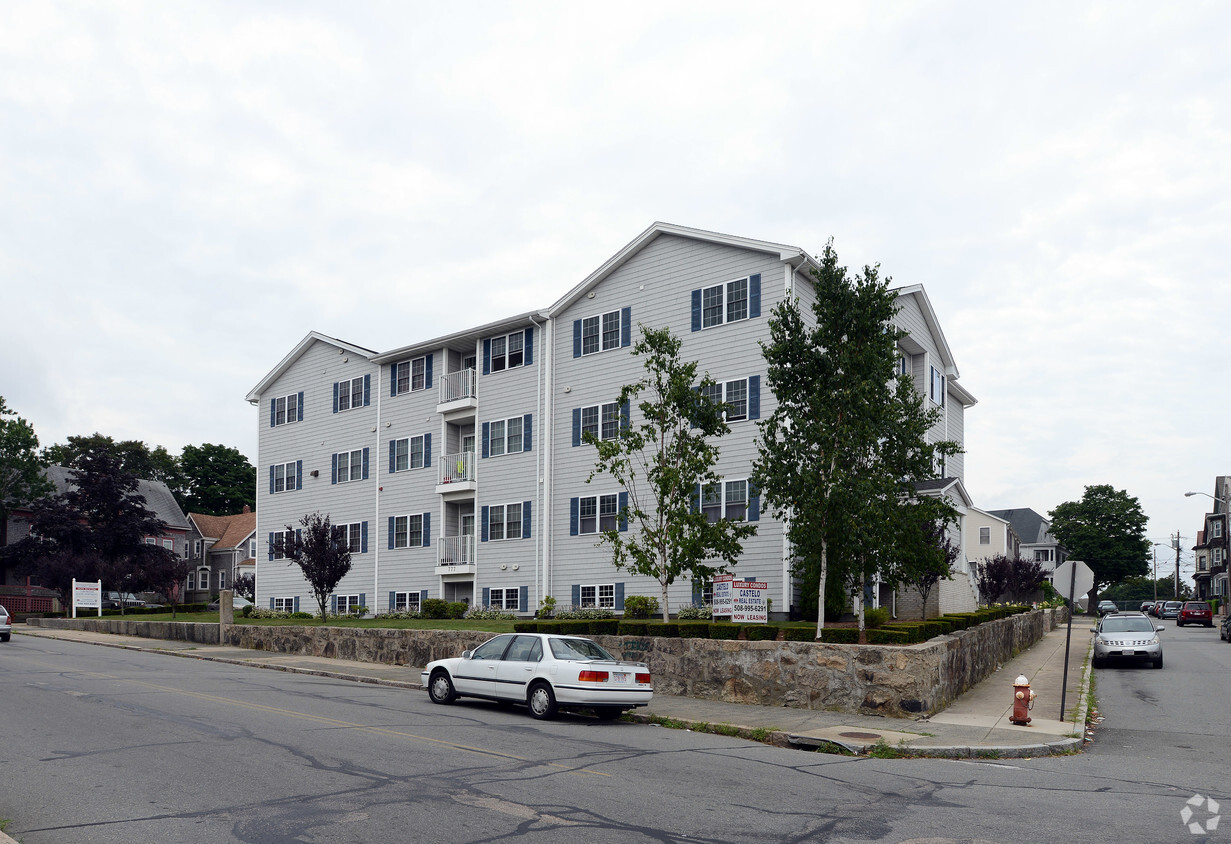 Building Photo - Acushnet Heights