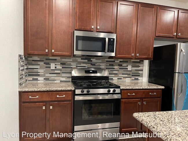 Foto del edificio - 4 br, 3 bath House - 4874 Juniper Court