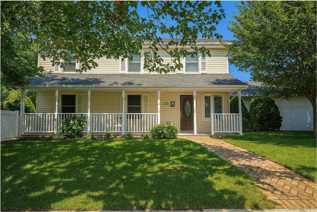 Primary Photo - 2053 Wilson Ln
