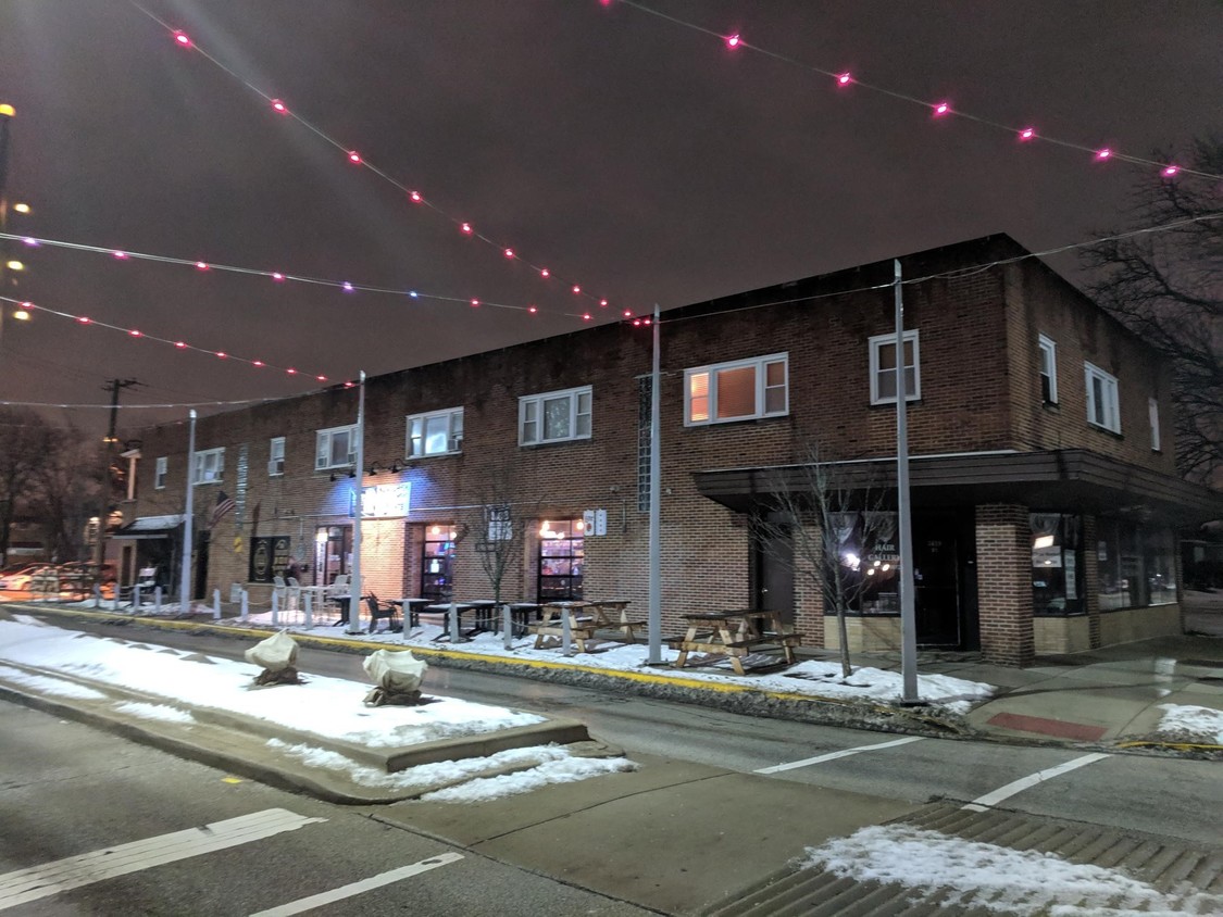 Primary Photo - 1419 N 15th Ave