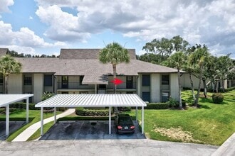 Building Photo - 18 Plantation Dr