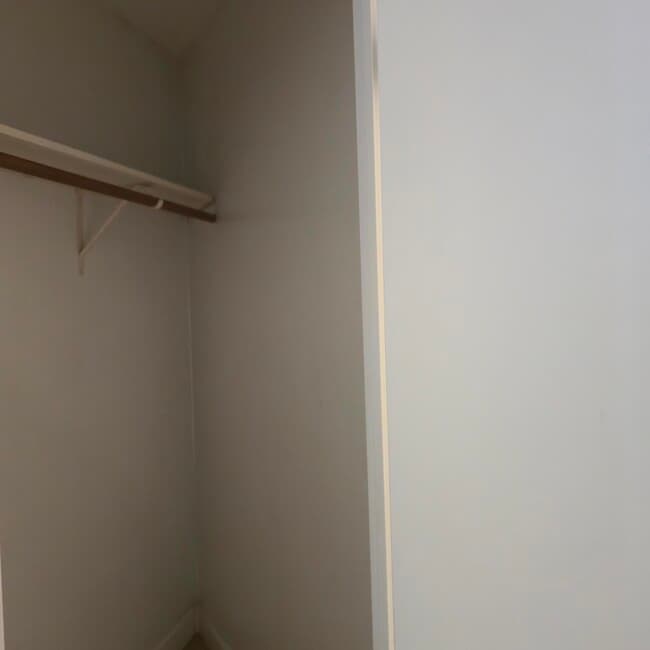 Building Photo - 348 Woodham Ct