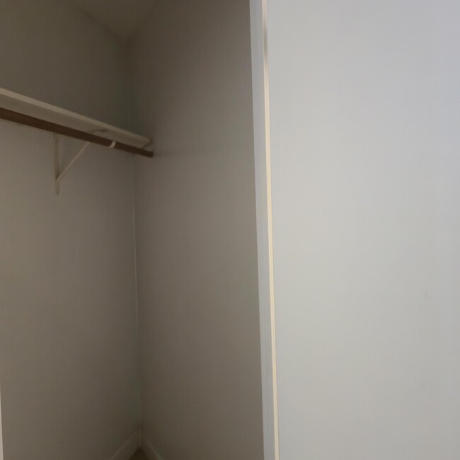 Foto del edificio - 348 Woodham Ct