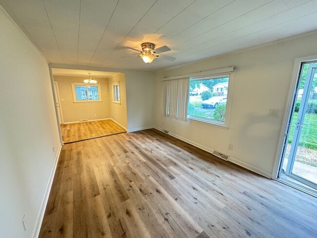 Foto del edificio - Charming 3-Bedroom Ranch Home in Kannapolis!