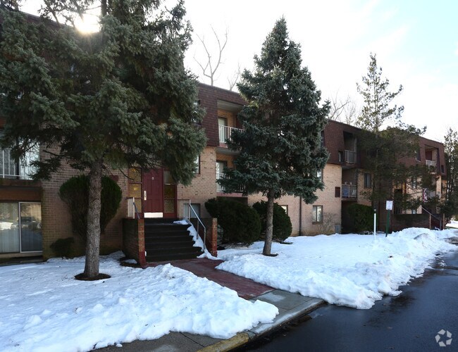 Cliff Park Apartments Yeadon, PA