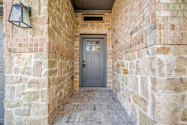 Building Photo - 3639 Needville Ave
