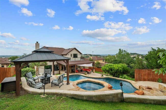 Building Photo - 1207 Sledge Dr