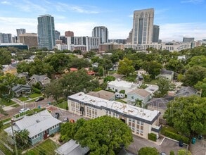 Building Photo - 317 E Amelia St