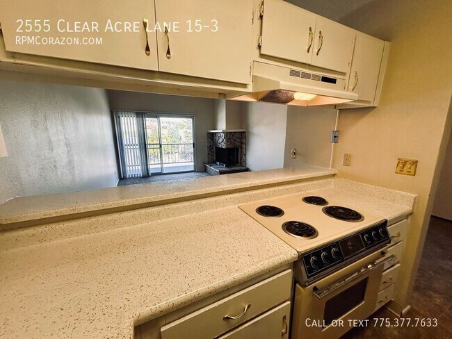 Building Photo - 2555 Clear Acre Ln